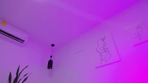      K A Y L A      online show from 10, 11, 2025