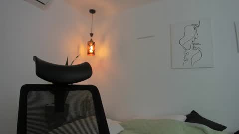      K A Y L A      online show from 26, 11, 2025