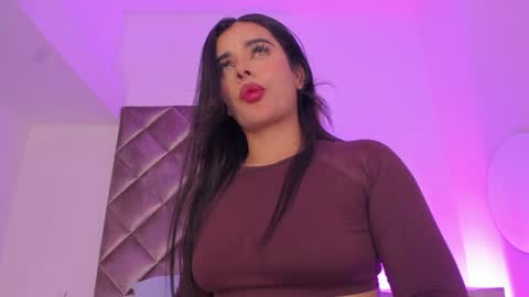 Kayla online show from 27, 12, 2024