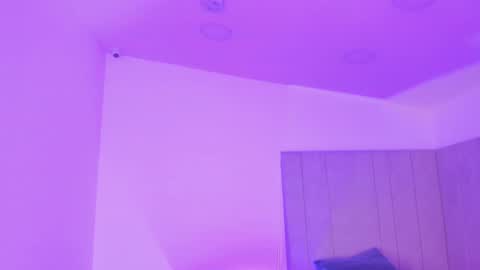 Kayla online show from 27, 2, 2025