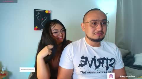 Snapshot of kaylavanber_ chatting on 20, 3, 2026 KAYLA Damian online show from 20, 3, 2026
