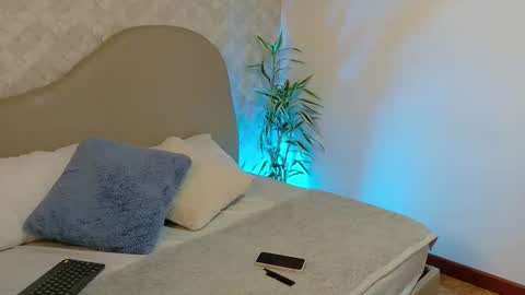 kaylee_jones online show from 2, 12, 2025