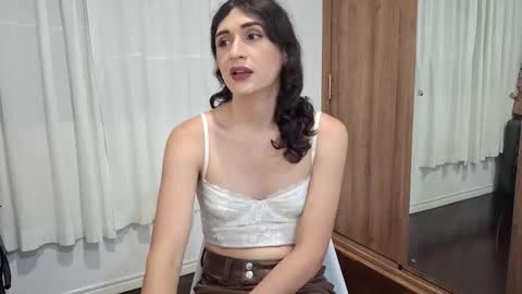 Kaylee Sims online show from 8, 1, 2026