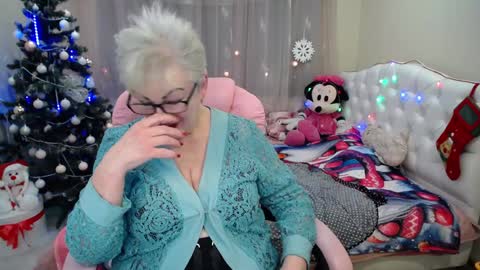kaylesmoll online show from 25, 12, 2024