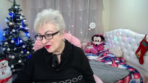 kaylesmoll online show from 28, 12, 2024