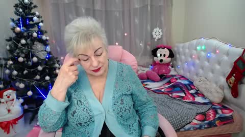 kaylesmoll online show from 17, 1, 2025