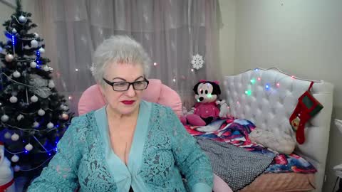 kaylesmoll online show from 22, 1, 2025