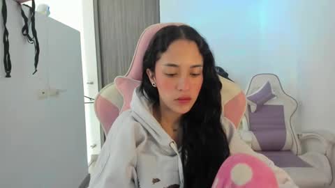 kaylie online show from 10, 11, 2025