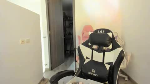 kaylie online show from 14, 1, 2026