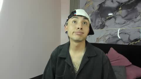 kayn_333 online show from 1, 6, 2026