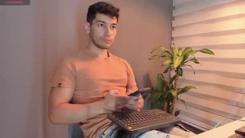 Kayn online show from 19, 12, 2025