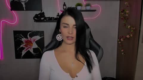 kayworl online show from 8, 12, 2024