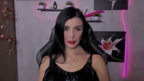 kayworl online show from 7, 2, 2025