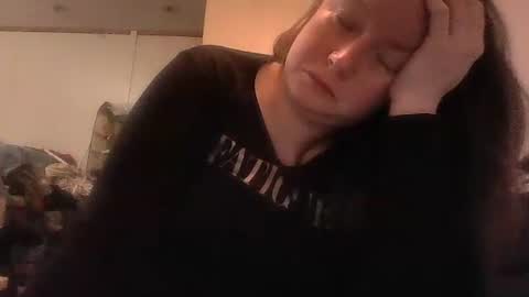 kcandler27 online show from 26, 11, 2025