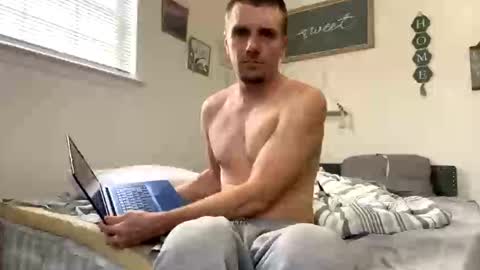 Snapshot of kcdowdy90 chatting on 24, 9, 2025 rowdy6969 online show from 24, 9, 2025