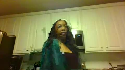 Snapshot of keephimcum69me chatting on 3, 12, 2024 Keephimcum69me online show from 3, 12, 2024