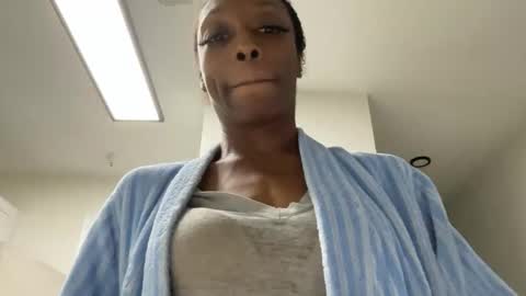 Keephimcum69me online show from 24, 11, 2025