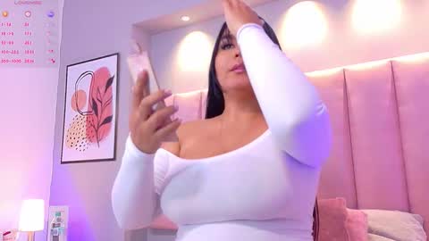 Keily Ross online show from 15, 11, 2025