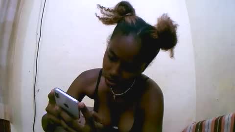 keisha759446 online show from 12, 11, 2025