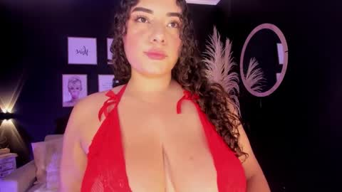 Snapshot of keisha_west chatting on 5, 10, 2025 Keisha online show from 5, 10, 2025