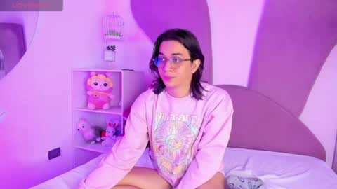 Keita moon online show from 1, 4, 2026