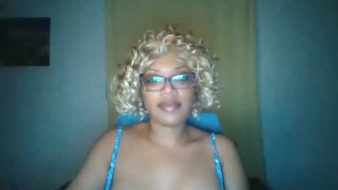 Snapshot of kelliecapri chatting on 6, 7, 2026 Kellie online show from 6, 7, 2026