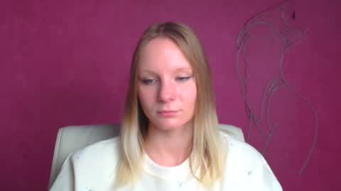 Kelly online show from 6, 10, 2025