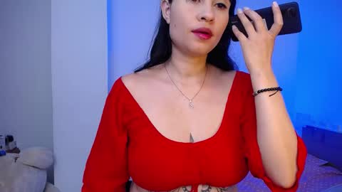 Snapshot of kelly_richardson1 chatting on 21, 2, 2025 elena online show from 21, 2, 2025