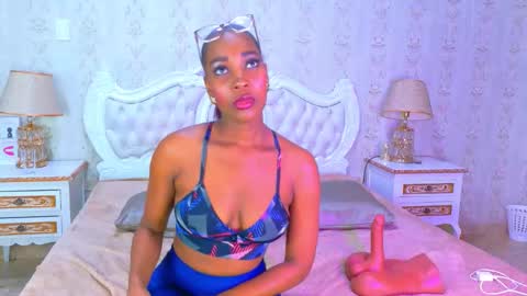 kelly_swift online show from 7, 3, 2026