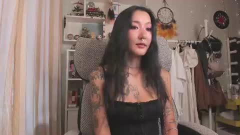 Snapshot of kellyasian chatting on 9, 7, 2026 Leia online show from 9, 7, 2026