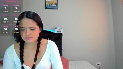 kellyMillian  online show from 17, 10, 2025