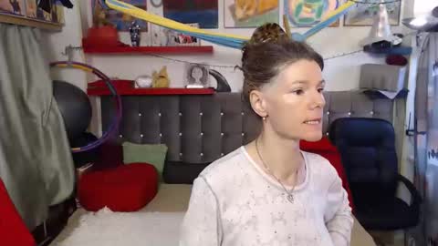 kelly online show from 12, 10, 2025