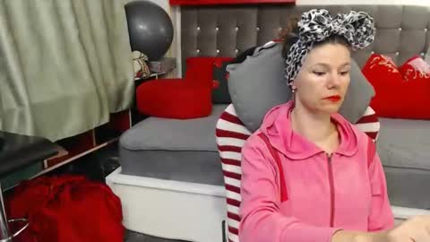 kelly online show from 3, 4, 2026