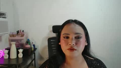 Snapshot of kellys_hot_assxx chatting on 16, 5, 2026 KELLY MCDOLEN online show from 16, 5, 2026
