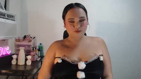 Snapshot of kellys_hot_assxx chatting on 27, 5, 2026 KELLY MCDOLEN online show from 27, 5, 2026