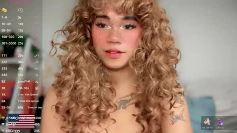 Snapshot of kellysexxie chatting on 2, 4, 2026 Kelly Smith online show from 2, 4, 2026