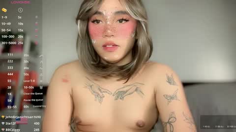 Snapshot of kellysexxie chatting on 9, 4, 2026 Kelly Smith online show from 9, 4, 2026