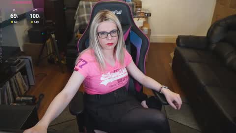 kelseycobalt online show from 17, 10, 2025