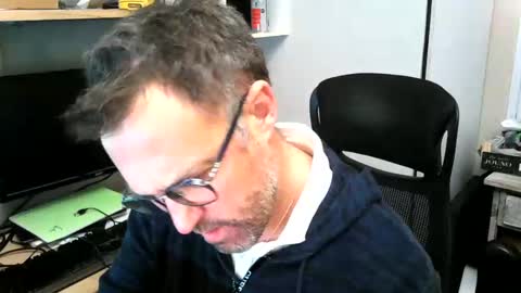 kelvin06133 online show from 3, 12, 2024