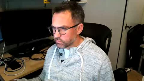 kelvin06133 online show from 4, 1, 2025