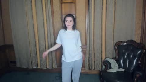 Lina online show from 15, 5, 2026