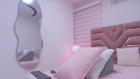 kemdall lopez online show from 14, 1, 2026