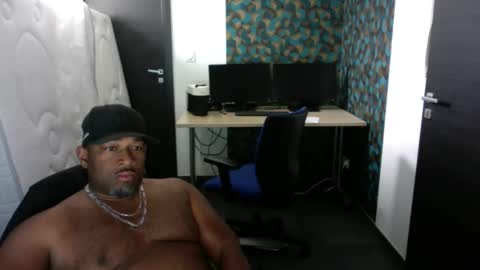 Snapshot of ken3897 chatting on 4, 6, 2026 ken3897 online show from 4, 6, 2026