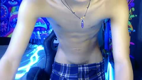 Snapshot of ken_bigcockxx chatting on 17, 6, 2026 Ken online show from 17, 6, 2026