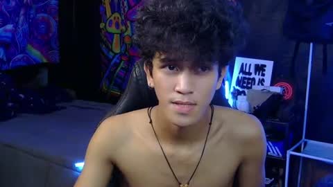 Snapshot of ken_bigcockxx chatting on 4, 7, 2026 Ken online show from 4, 7, 2026