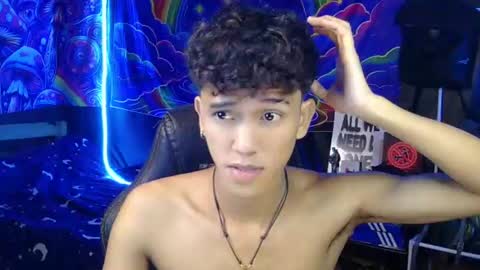Snapshot of ken_bigcockxx chatting on 10, 7, 2026 Ken online show from 10, 7, 2026