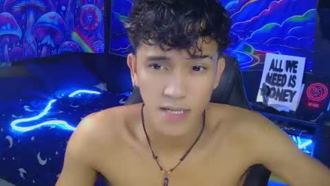 Snapshot of ken_bigcockxx chatting on 23, 7, 2026 Ken online show from 23, 7, 2026
