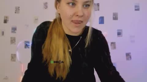 Sweet Kendal online show from 9, 2, 2026