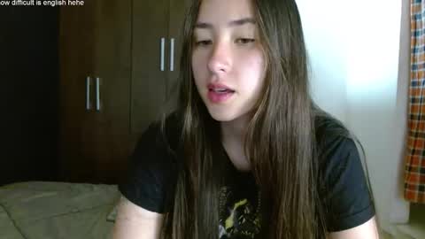 Snapshot of kendal_di chatting on 10, 3, 2025 kendal_di online show from 10, 3, 2025