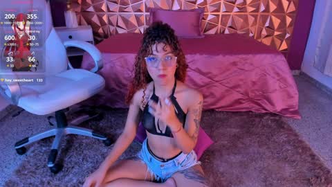 Kendall online show from 30, 1, 2025